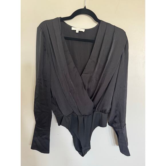 NWOT Favorite Daughter The Date Blouse in Black Satin SZ S - Picture 6 of 8